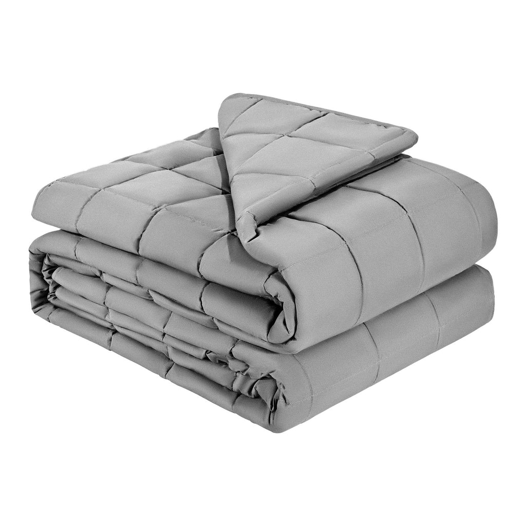 Cooling weighted blanket with calming glass-bead fill, king size